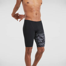 Load image into Gallery viewer, SPEEDO MENS V CUT PLACEMENT JAMMER BLACK/GREY