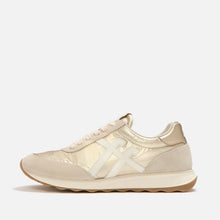 Load image into Gallery viewer, FITFLOP RETRO-Q FF METALLIC FABRIC/SUEDE SNEAKERS PLATINO