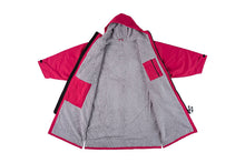 Load image into Gallery viewer, VAST CHANGING ROBE RASPBERRY