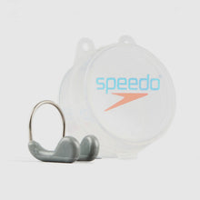 Load image into Gallery viewer, SPEEDO COMPETITION NOSECLIP GREY