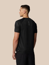 Load image into Gallery viewer, CASTORE MENS ADAPT AOP TRAINING T-SHIRT BLACK/WHITE
