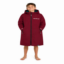 Load image into Gallery viewer, TWO BAREFEET JUNIOR CHANGE ROBE DEEPRED/SEEGREEN