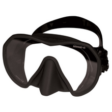 Load image into Gallery viewer, BEUCHAT MAXLUX SILICONE DIVE MASK ASSORTED COLOURS