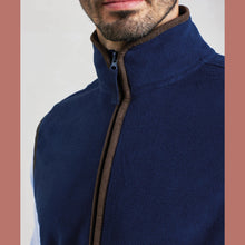 Load image into Gallery viewer, SLEEVLESS FLEECE JACKET NAVY/BROWN