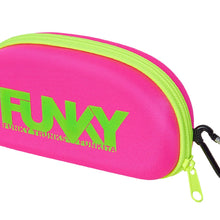Load image into Gallery viewer, FUNKITA GOGGLE CASE SWEETIE TWEET PINK

