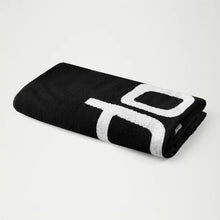 Load image into Gallery viewer, SPEEDO LOGO TOWEL BLACK/WHITE
