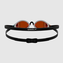Load image into Gallery viewer, SPEEDO SENIOR  FASTSKIN SPEEDSOCKET 2 MIRROR GOGGLE  WHITE
