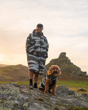 Load image into Gallery viewer, SALTROCK WAGA PADDED PET JACKET CAMO
