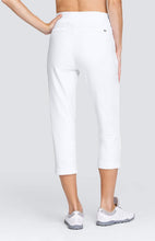 Load image into Gallery viewer, TAIL ALLURE 22&quot; GOLF CAPRI CHALK WHITE
