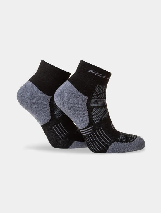 HILLY SUPREME ANKLET SOCK BLACK/GREY 6-8.