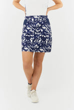Load image into Gallery viewer, PURE GOLF ACCURACY SKORT WITH SIDE ZIP WILD PEONY NAVY
