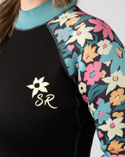 Load image into Gallery viewer, SALTROCK WOMENS HOLIDAZE 2M REVERSIBLE SPRINGSUIT BLUE BLACK FLORAL
