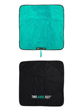 Load image into Gallery viewer, TWO BARE FEET WEATHERPROOF CHANGING ROBE/MAT CAMO/TEAL SENIOR
