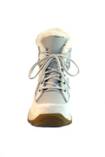 Load image into Gallery viewer, MAMMAL WHITE IONA SNOW BOOTS 40
