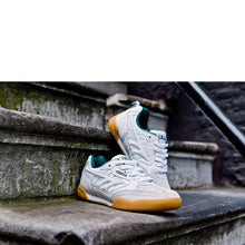 Load image into Gallery viewer, HI-TEC SQUASH CLASSIC SHOE
