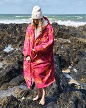 Load image into Gallery viewer, SALTROCK FOUR SEASONS ROBE PEACE RED/PINK
