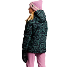 Load image into Gallery viewer, PROTEST GIRLS SWING SNOWJACKET EVERGREEN
