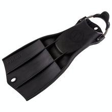 Load image into Gallery viewer, APEKS RK3 DIVING FINS BLACK
