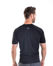 Load image into Gallery viewer, JOBE RASH GUARD SHORTSLEEVE MEN - BLACK
