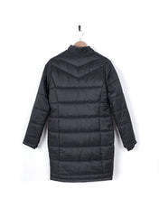 Load image into Gallery viewer, SALTROCK LADIES LONG PUFFER PANAMA JACKET BLACK
